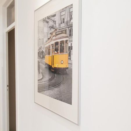 Flh Madragoa Fresh Design Apartment Lisbon Luaran gambar