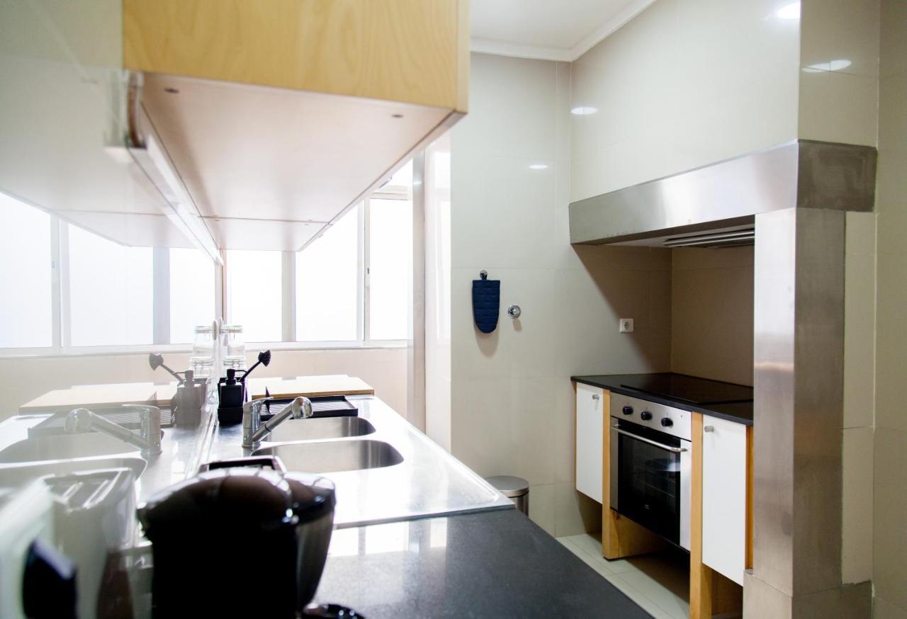 Flh Madragoa Fresh Design Apartment Lisbon Luaran gambar